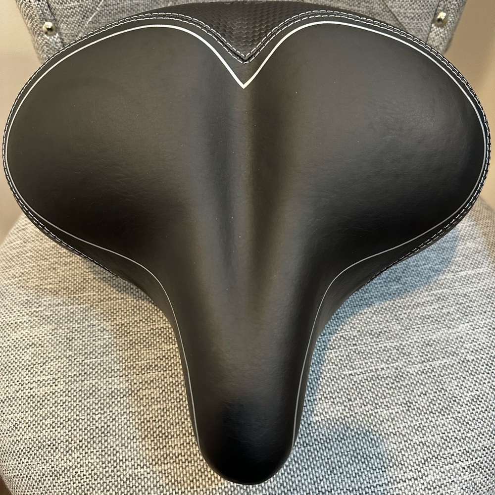 Comfortable Bike Saddle By Bikeroo